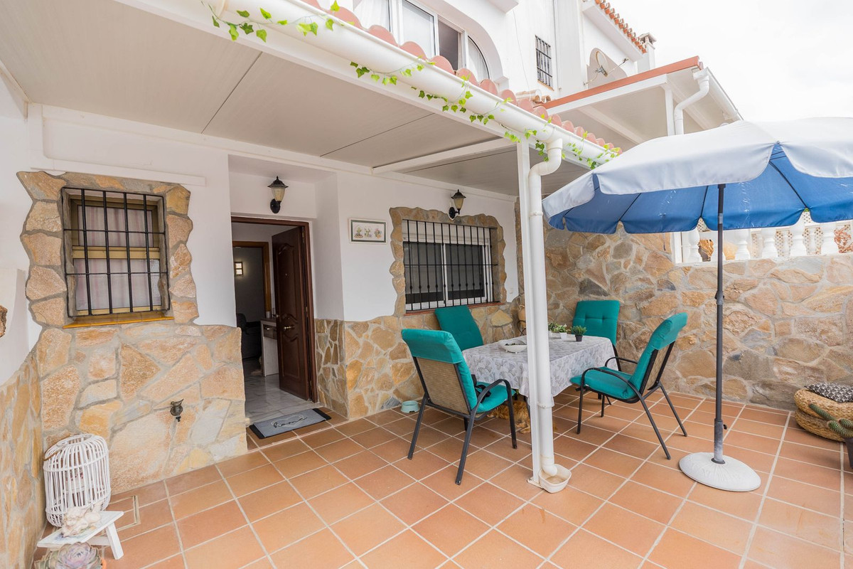 27c0db8cb27369e99a79cb2729dc3a65 - 4