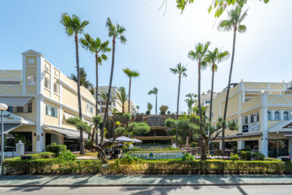 280b428b65c8dcbb47dc4e90618b1d18 - 32