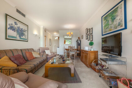 280b428b65c8dcbb47dc4e90618b1d18 - 9