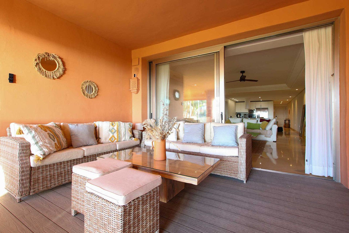 28c95c24c8e7766fdf009e3725fbac12 - 11