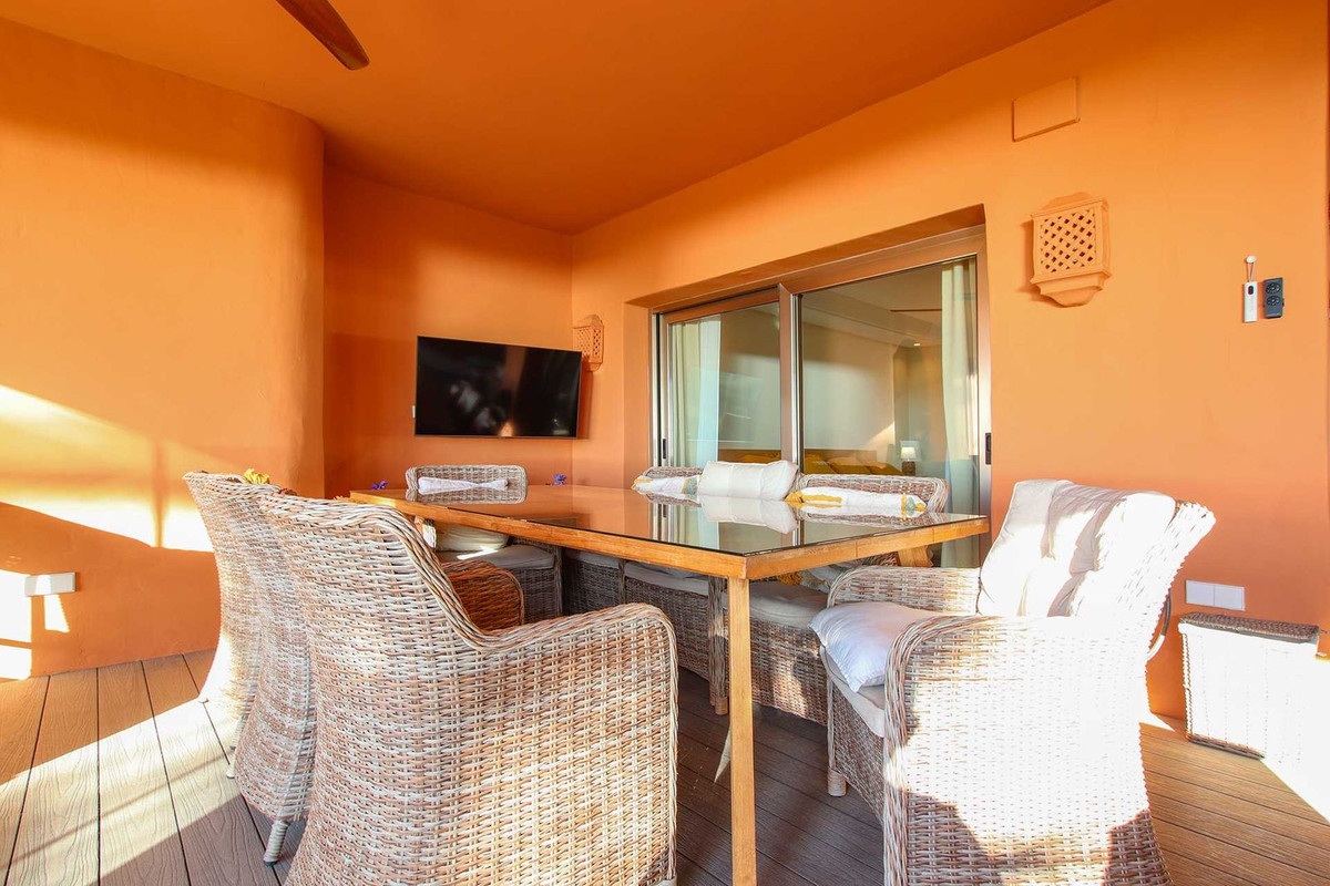 28c95c24c8e7766fdf009e3725fbac12 - 12