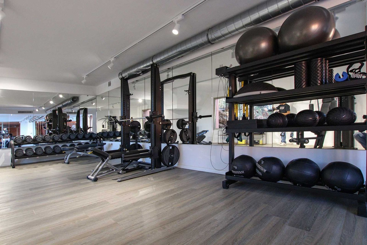 28c95c24c8e7766fdf009e3725fbac12 - 34