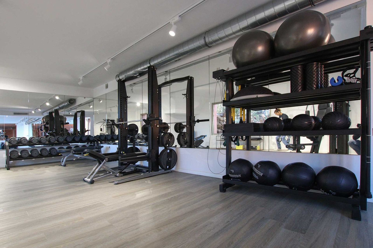 28c95c24c8e7766fdf009e3725fbac12 - 35