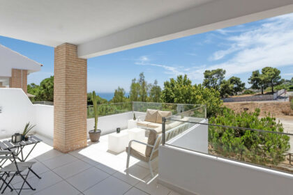 299ae5d859561885479eedc7fd3075f0 - 1