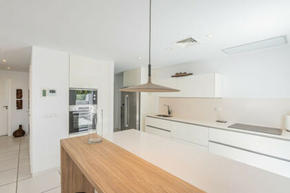 299ae5d859561885479eedc7fd3075f0 - 14