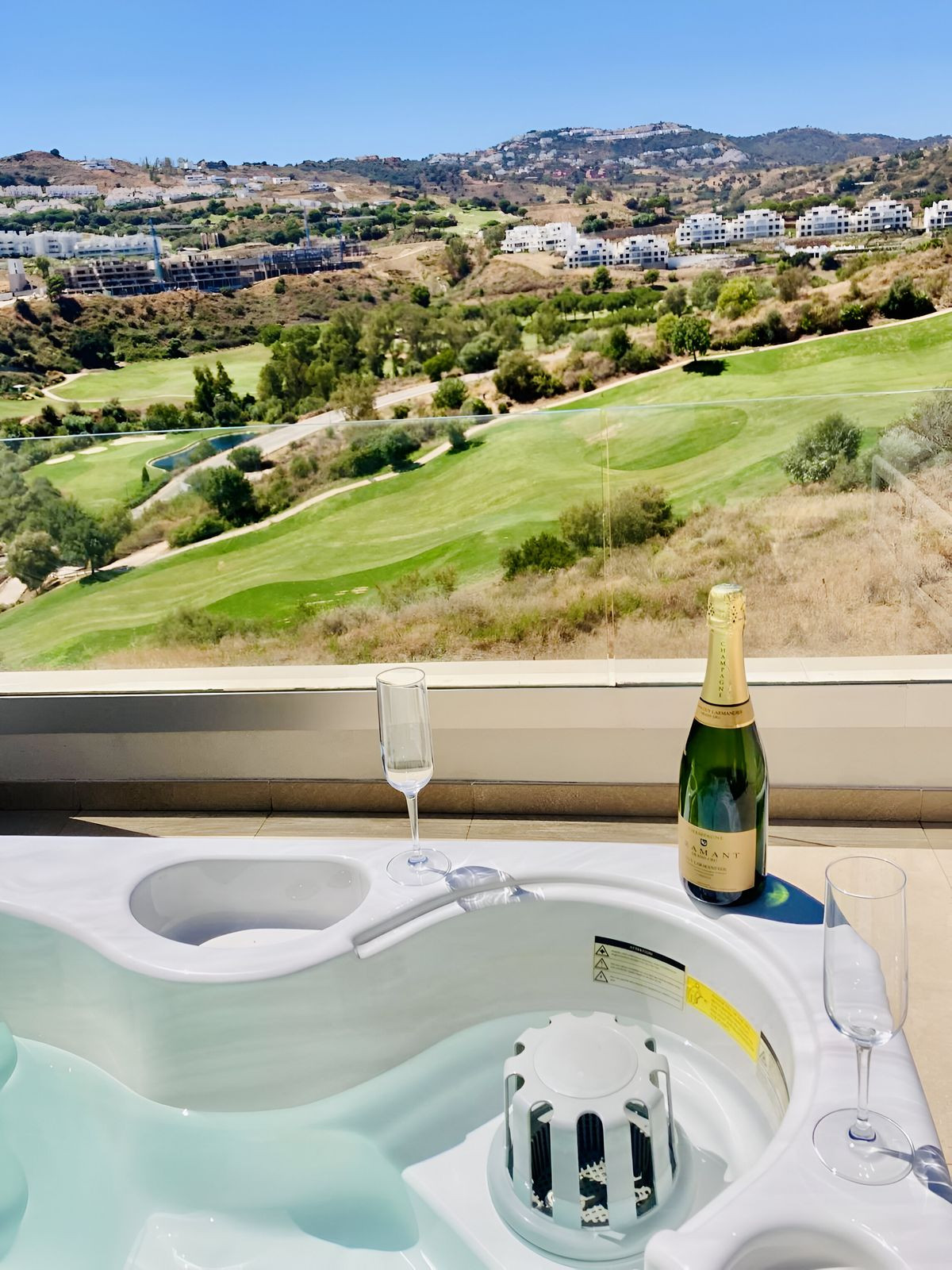 29a818fb667fef4fed3da7cae742559f - 1