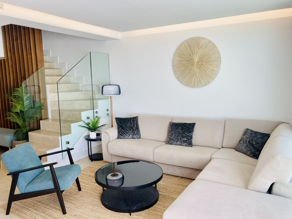 29a818fb667fef4fed3da7cae742559f - 17