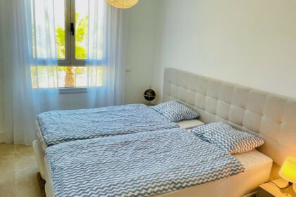 29a818fb667fef4fed3da7cae742559f - 21