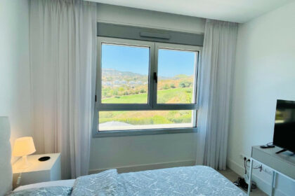 29a818fb667fef4fed3da7cae742559f - 26