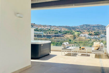 29a818fb667fef4fed3da7cae742559f - 30