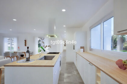 29d486fbb6893c6485623f5d040762e1 - 22