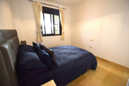 2a0869f1504ff4df0bff60eb96983594 - 11