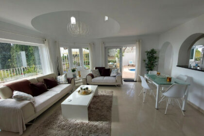 2a0ab89b16f432f0333fb3f59c534645 - 1