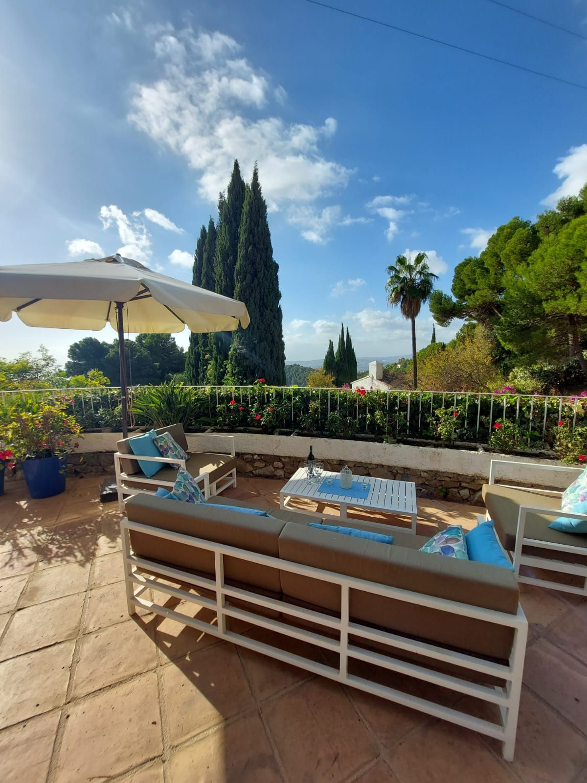 2a0ab89b16f432f0333fb3f59c534645 - 19