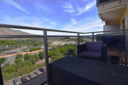 2a6adef743bf45acc46bea386cf26d5a - 11