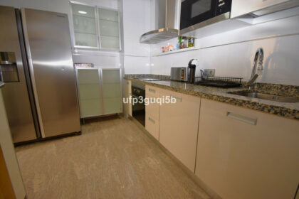 2a6adef743bf45acc46bea386cf26d5a - 12