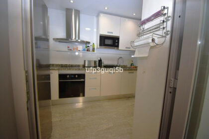 2a6adef743bf45acc46bea386cf26d5a - 13