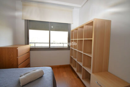 2a6adef743bf45acc46bea386cf26d5a - 18