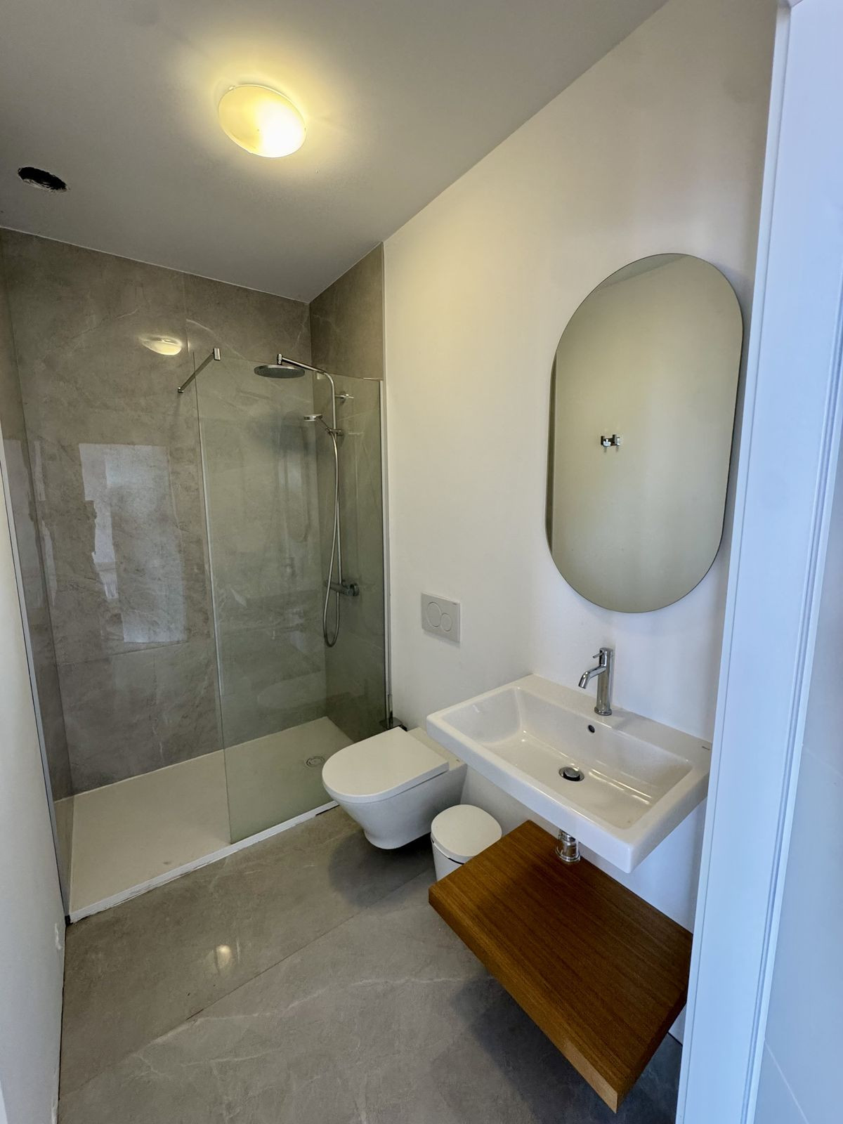 2aeb14b59583aff9b48adafe0c3d4dd0 - 11