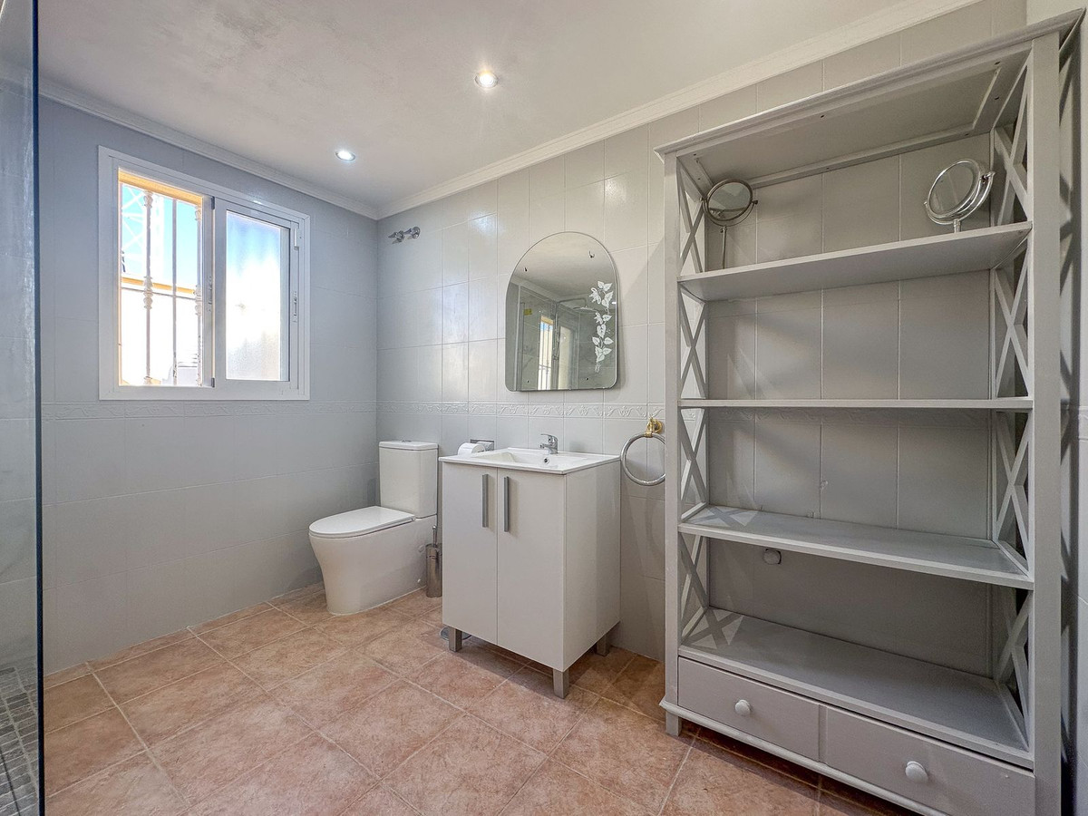 2c262fc61ee3341076d1fe064f27967f - 14