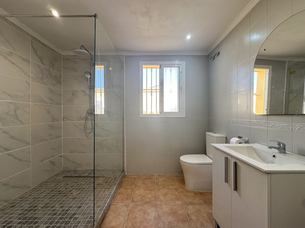 2c262fc61ee3341076d1fe064f27967f - 15