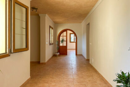 2c262fc61ee3341076d1fe064f27967f - 18