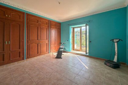 2c262fc61ee3341076d1fe064f27967f - 20