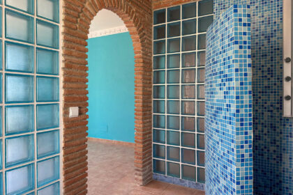 2c262fc61ee3341076d1fe064f27967f - 22