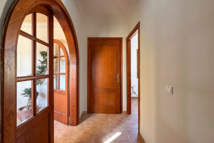 2c262fc61ee3341076d1fe064f27967f - 25