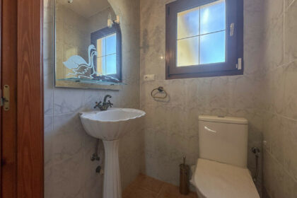 2c262fc61ee3341076d1fe064f27967f - 26