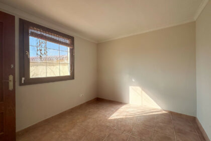 2c262fc61ee3341076d1fe064f27967f - 28