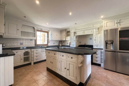 2c262fc61ee3341076d1fe064f27967f - 9