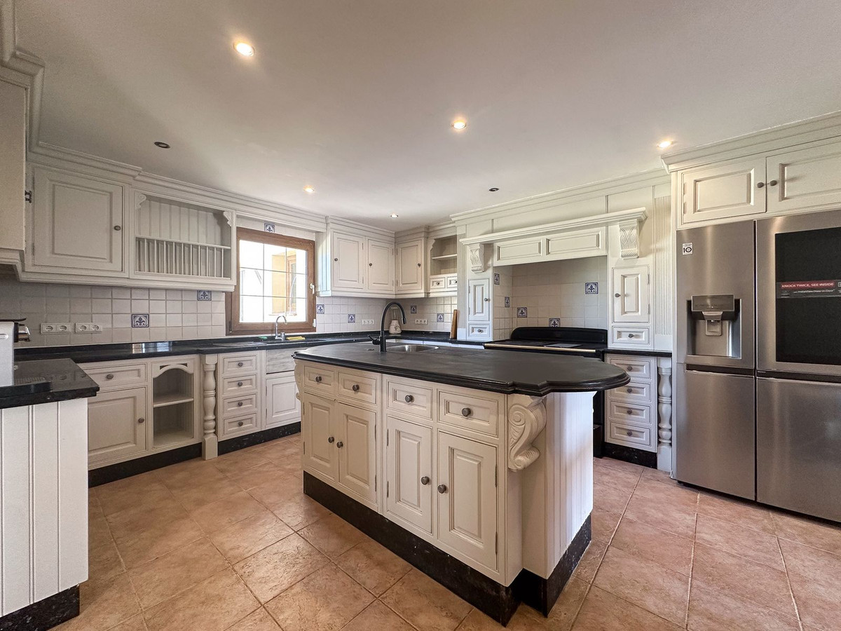 2c262fc61ee3341076d1fe064f27967f - 9