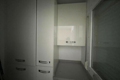 2c27131b25abaa28c7e4f04976d1cfd4 - 13