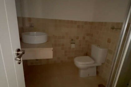 2c27131b25abaa28c7e4f04976d1cfd4 - 15