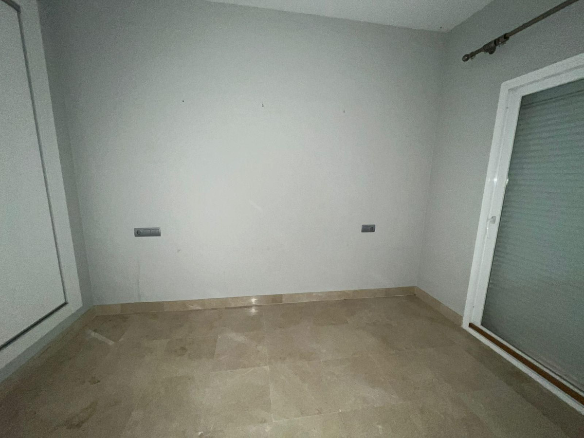 2c27131b25abaa28c7e4f04976d1cfd4 - 27