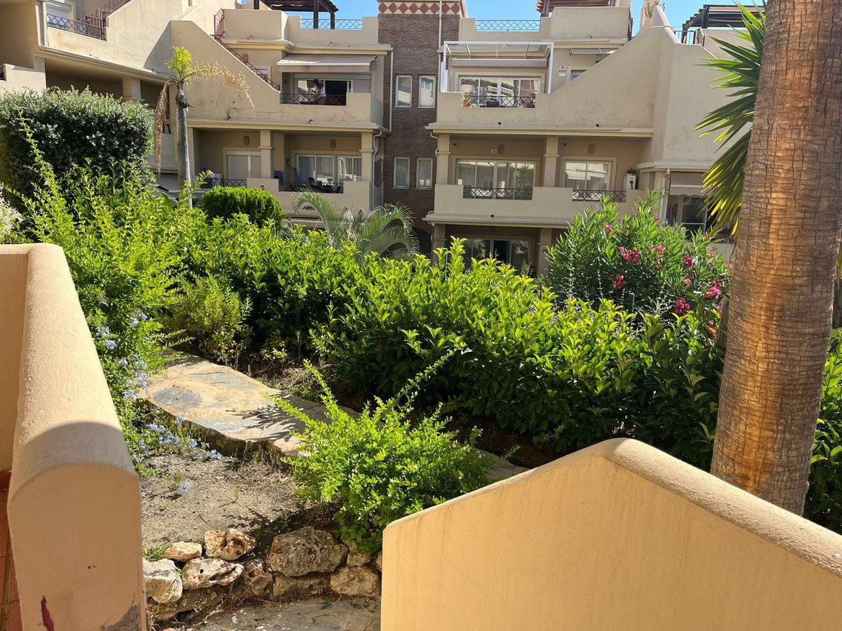 2c27131b25abaa28c7e4f04976d1cfd4 - 3