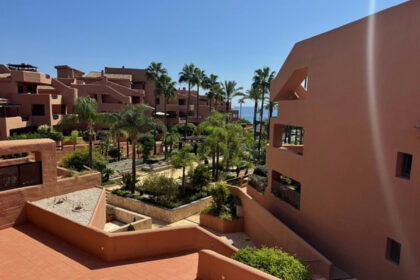 2ca4aca0a36e037370c69cab35cb5126 - 7