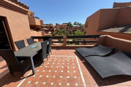 2ca4aca0a36e037370c69cab35cb5126 - 9