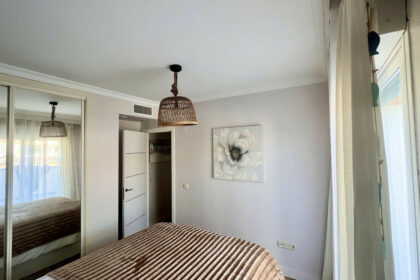 2cdad2dedcea143d93dfef5948b74cfd - 13