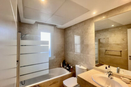 2cdad2dedcea143d93dfef5948b74cfd - 17