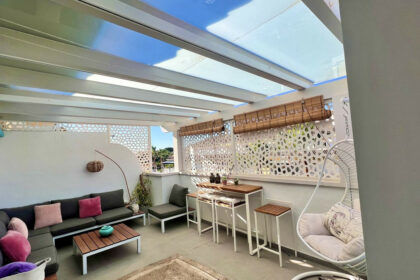 2cdad2dedcea143d93dfef5948b74cfd - 21