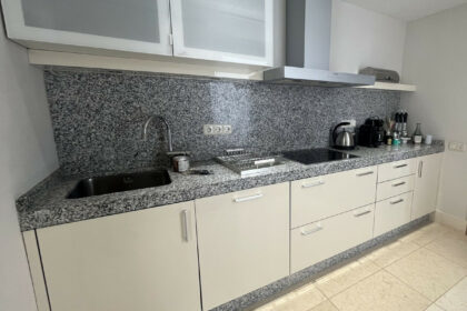 2cdb48087555f4ca76fc3692131fd3ff - 19