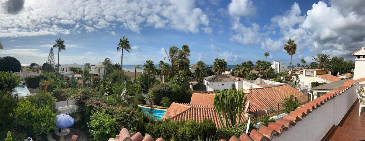 2d7248d19078950a640f78dbc85c3f22 - 1