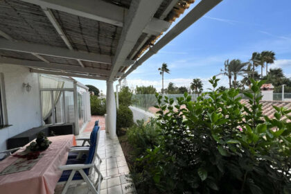 2d7248d19078950a640f78dbc85c3f22 - 12