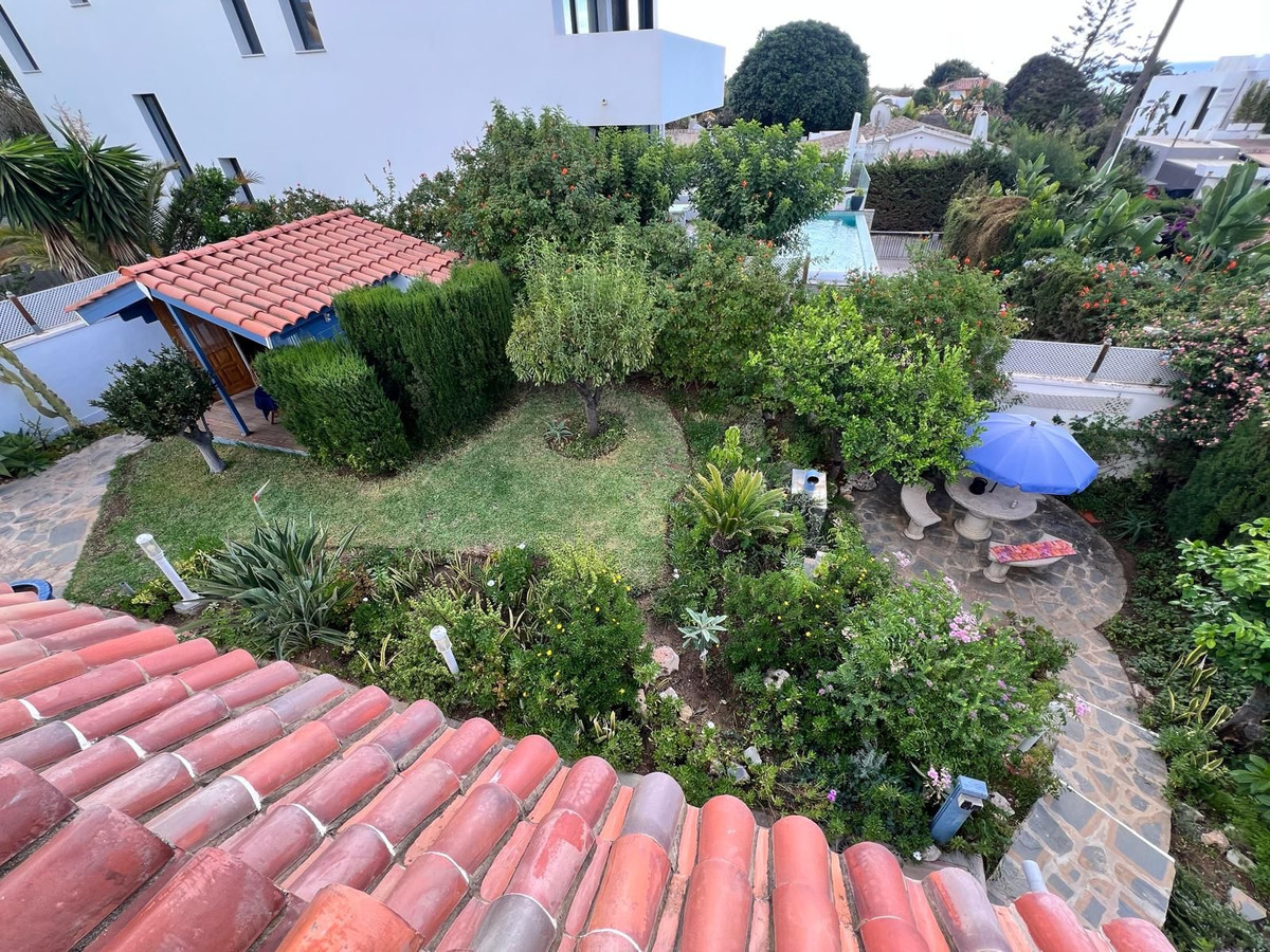 2d7248d19078950a640f78dbc85c3f22 - 2