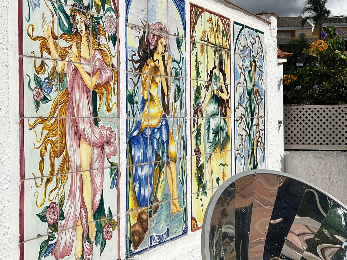 2d7248d19078950a640f78dbc85c3f22 - 7