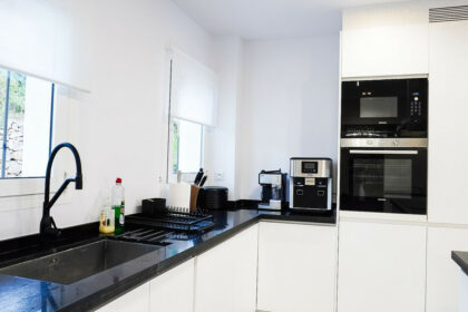 2db1364feb34c291c328137c7ddb2218 - 11