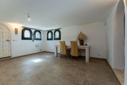 2dc9cbc07e0656c24c9b62329d80c543 - 41