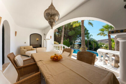 2dc9cbc07e0656c24c9b62329d80c543 - 46